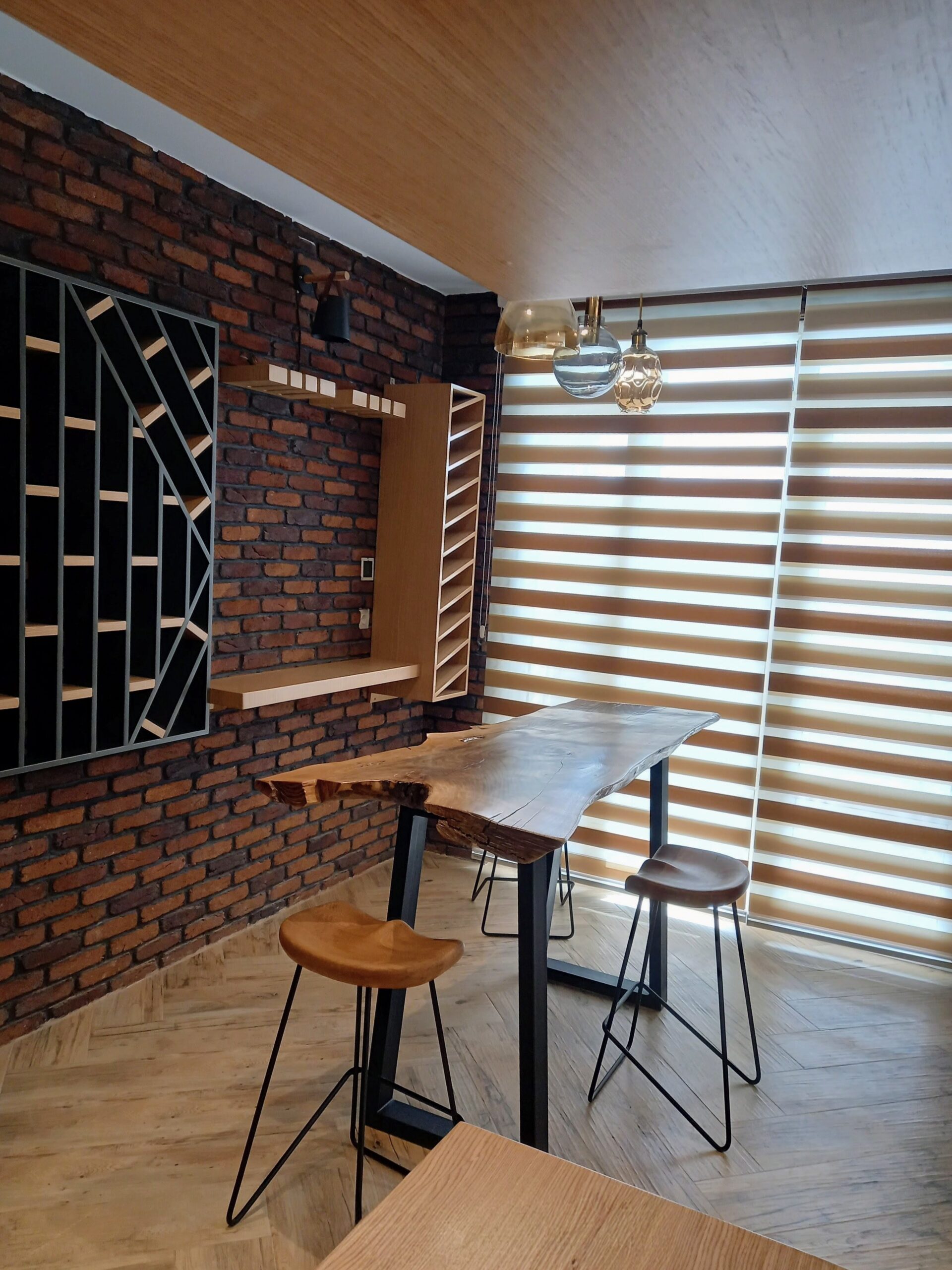 Kitchen bar and cabinets in Wollongong